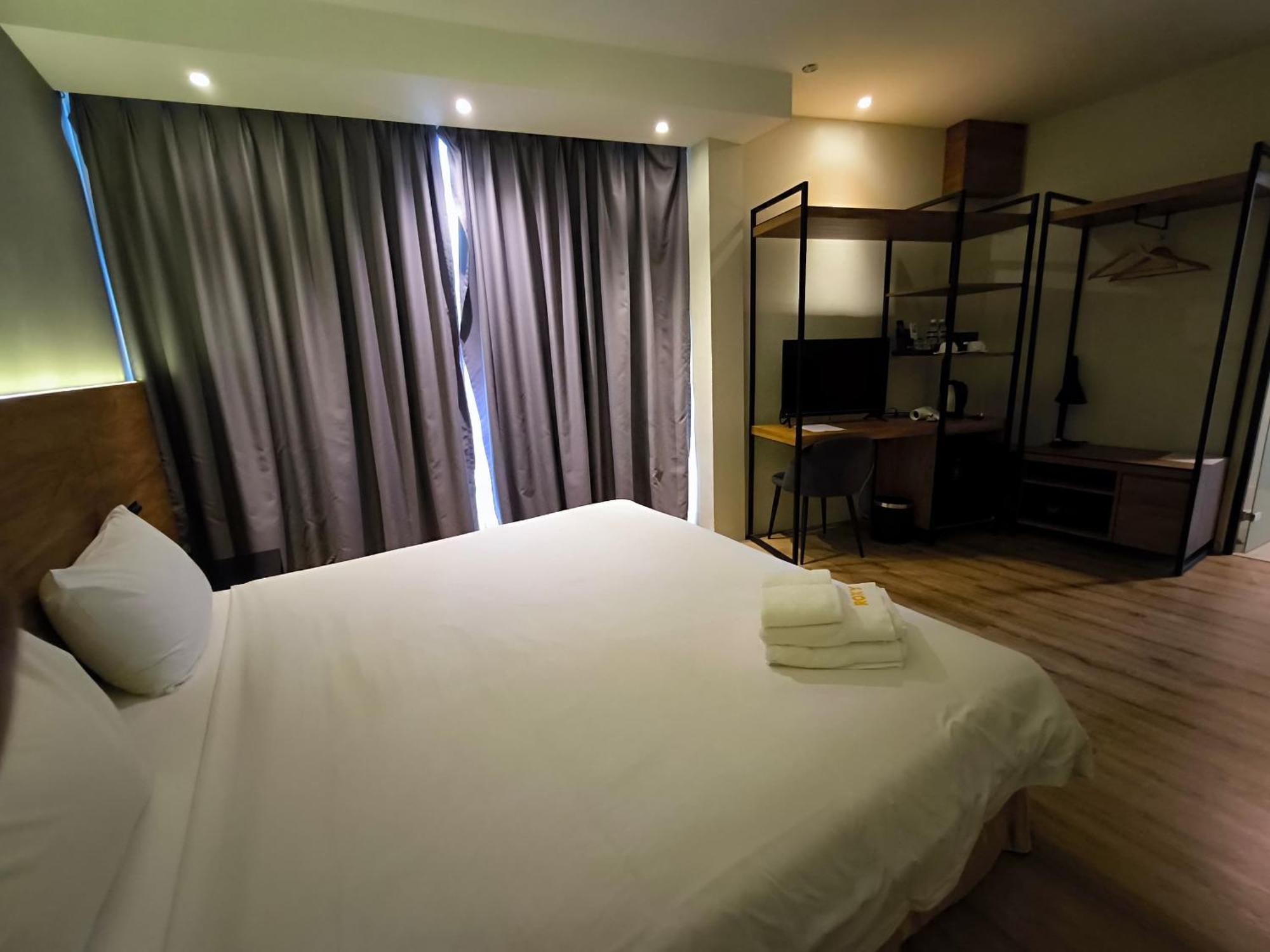 Roxy Hotel Padungan Kuching Exterior foto