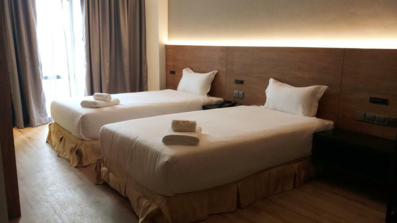 Roxy Hotel Padungan Kuching Exterior foto