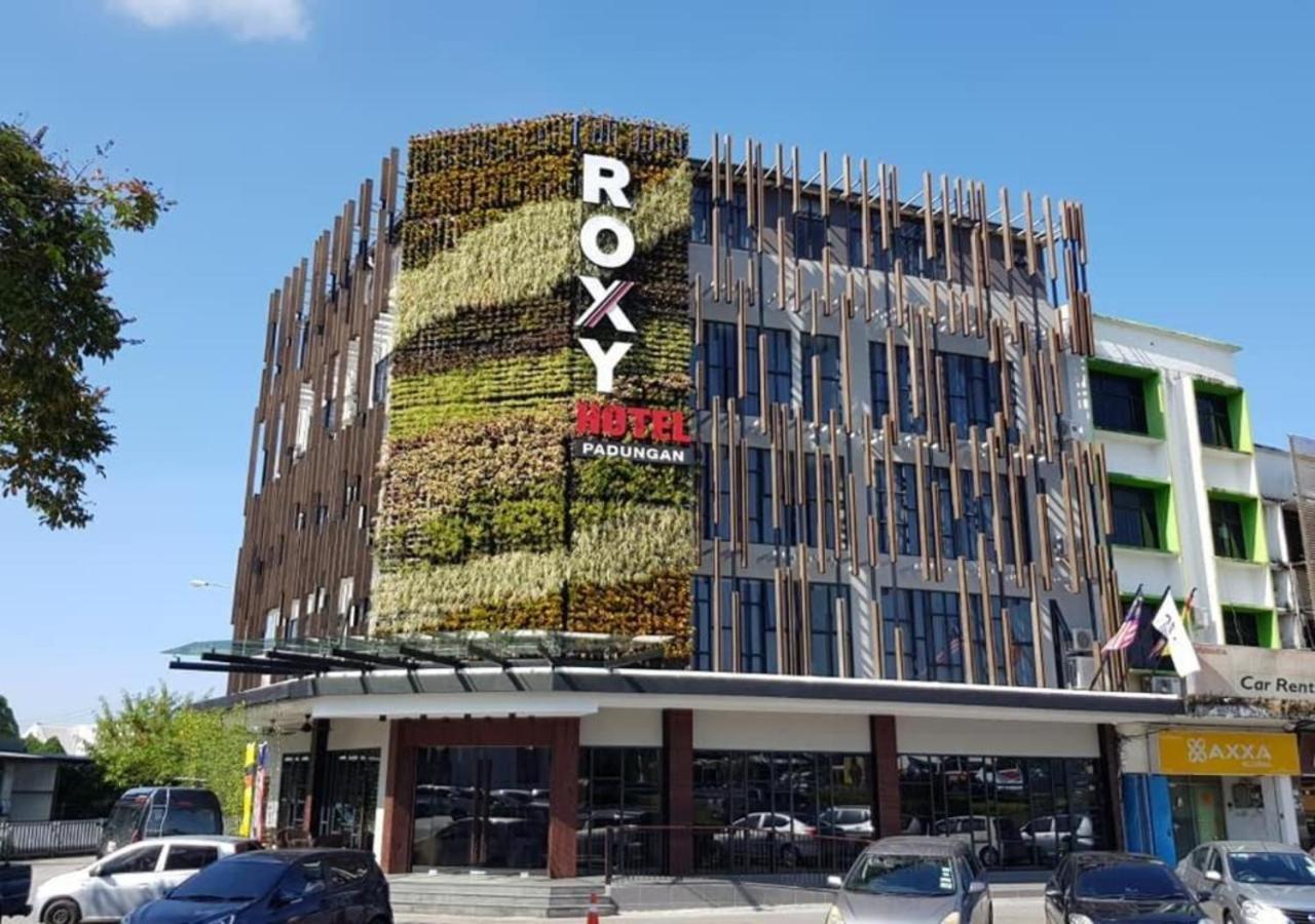 Roxy Hotel Padungan Kuching Exterior foto